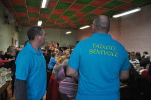 Bénévoles à l'action — Oh le beau t-shirt du FLEP !
