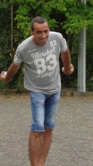 Attention je vise !